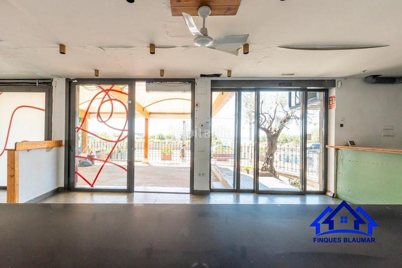 Foto b8e7207f-863d-4289-8e70-d512e57651d9. Local comercial a Centre Arenys de Mar
