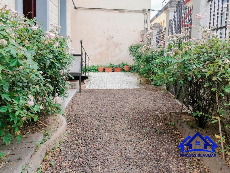 Foto 1d10a13d-4d39-4557-8aac-8b4edbf08b94. Masia a Centre Arenys de Mar