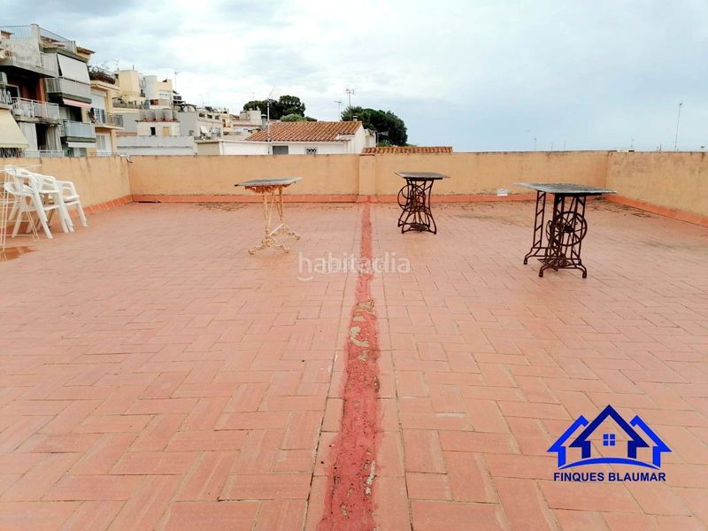 Foto 336003b4-4ca7-4660-be1b-25e69b942fcd. Masia a Centre Arenys de Mar