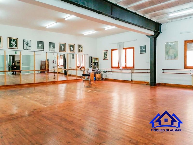 Foto 46f47ec7-6f70-41e4-a385-d46596775a84. Masia a Centre Arenys de Mar