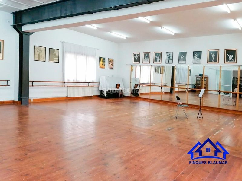 Foto 62800207-fd64-4c2c-a780-d106b9d8bdbd. Masia a Centre Arenys de Mar