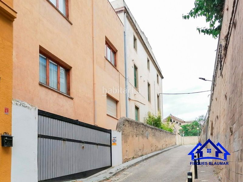 Foto a00bd5ea-25ca-410b-8540-15478261958f. Masia a Centre Arenys de Mar