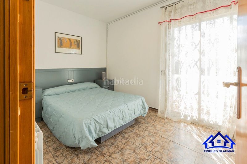 Foto c90ec76d-6c48-4255-9e52-3f55c5764644. Casa amb piscina a Urbanitzacions Arenys de Mar