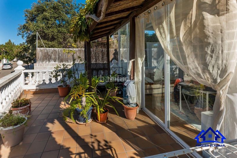 Foto d0e3a6ae-ba48-4fab-ba46-e86e4f4ac640. Casa amb piscina a Urbanitzacions Arenys de Mar