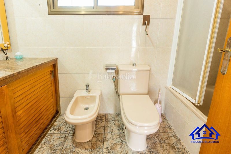 Foto d668d310-1414-4502-965b-94fc3c8ef0ff. Casa amb piscina a Urbanitzacions Arenys de Mar