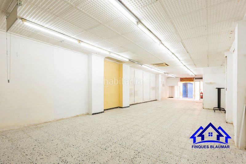 Foto 4555442f-b930-4e3c-86b5-f8c91c338820. Local comercial a Centre Arenys de Mar