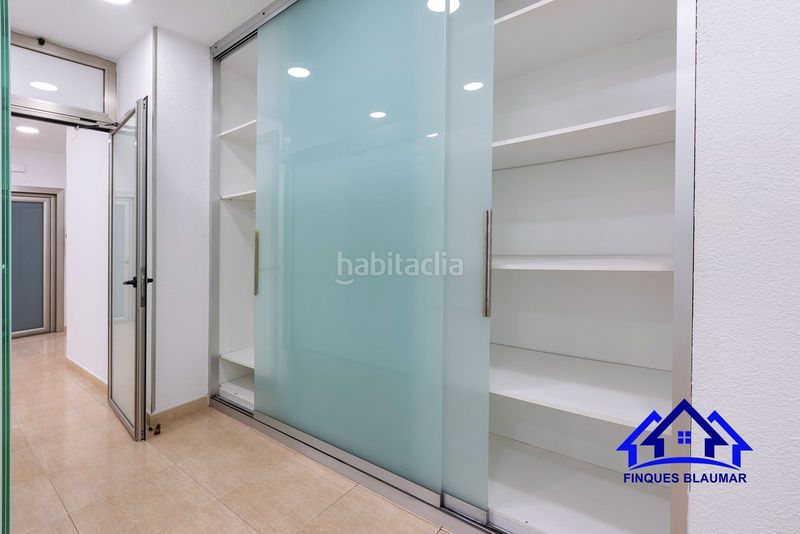Foto 330dd8cc-e3d1-42b9-916f-811c10ba089c. Local comercial a Centre Arenys de Mar