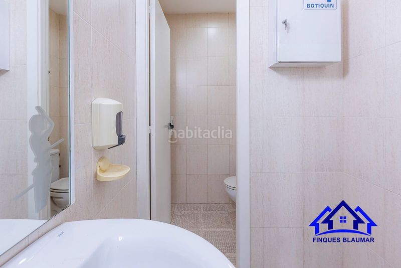 Foto 7ae0b9a7-16f6-4500-9128-df310fd8f2db. Local comercial a Centre Arenys de Mar