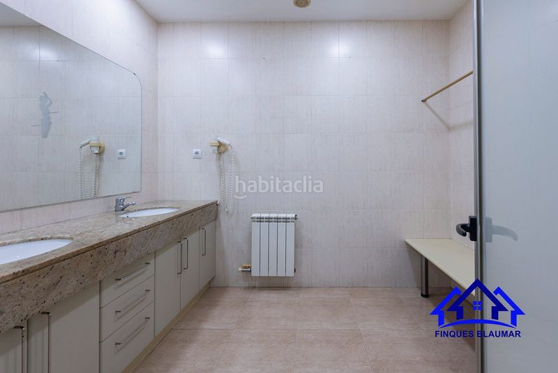 Foto d7715088-f9ba-4310-8d27-c23d85dab573. Local comercial a Centre Arenys de Mar