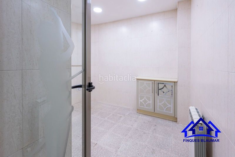 Foto f895d8ca-7574-4db4-a68a-dbb693948bb4. Local comercial a Centre Arenys de Mar