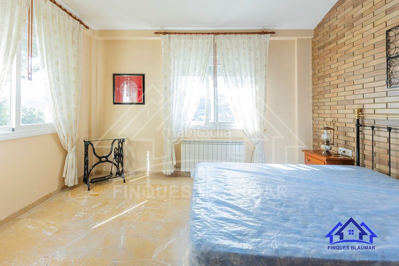 Foto 2a3bd5cc-8861-42b3-ab3b-34195d0dd8c6. Casa amb calefacció a Arenys de Munt