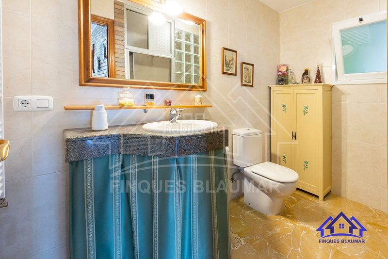Foto 5590d24b-d2eb-4884-b1fb-774fe6430438. Casa amb calefacció a Arenys de Munt