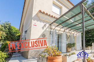 Maison à Arenys de Munt. Espectacular torre con jardín y garaje en exclusiva