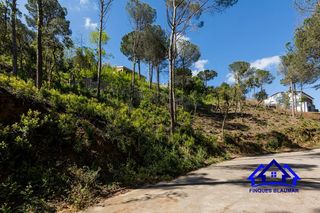 Terreny residencial a Vallgorguina. Parcela en venta collsacreu