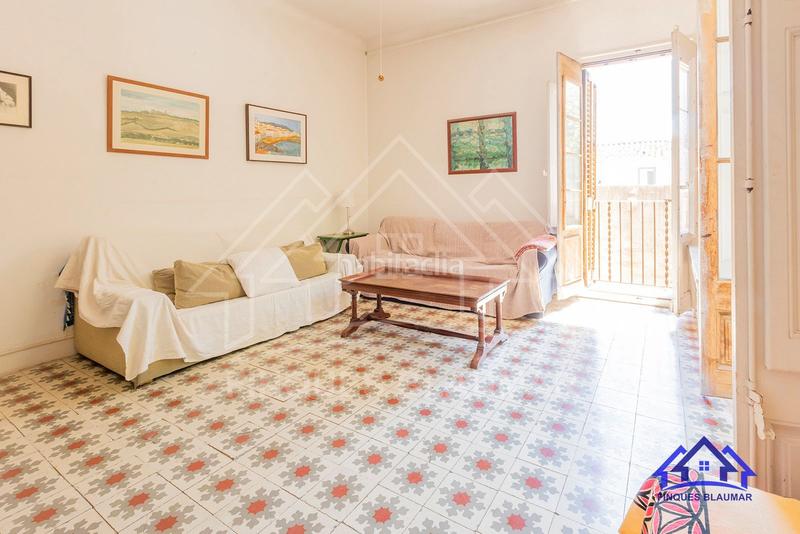 Foto 1e438322-4e67-42e8-848a-24f49e8424b4. Masia amb calefacció a Centre Arenys de Mar