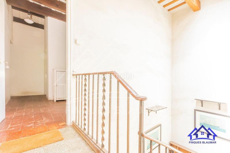 Foto 3fd2f7b8-d2e2-4dcf-9553-156ca863b35e. Masia amb calefacció a Centre Arenys de Mar