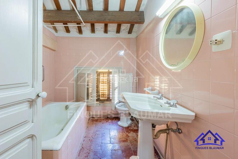 Foto a0aea213-7bf1-413b-a122-2effdee7c8c9. Masia amb calefacció a Centre Arenys de Mar