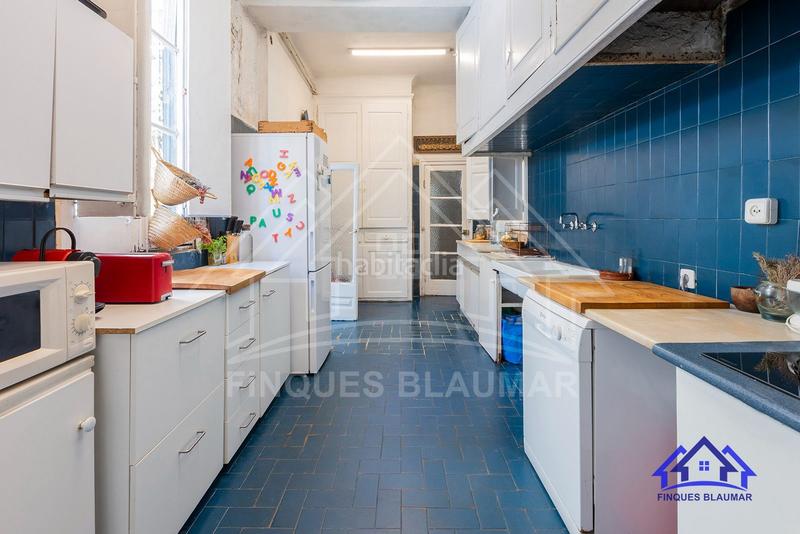 Foto c3551c93-7ea6-4e5d-a3cc-1d402bcf6211. Masia amb calefacció a Centre Arenys de Mar