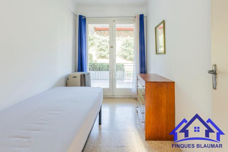 Foto 00d61cd1-4921-44d4-bac9-dfca440a81bb. Piso  totalmente exterior a reformar en Urbanitzacions Arenys de Mar