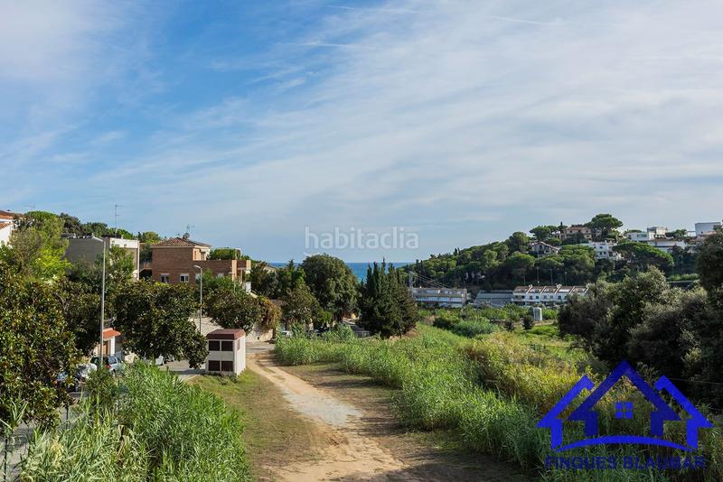 Foto 91f111a1-2ea5-4746-8881-c6c97adcb38a. Piso  totalmente exterior a reformar en Urbanitzacions Arenys de Mar