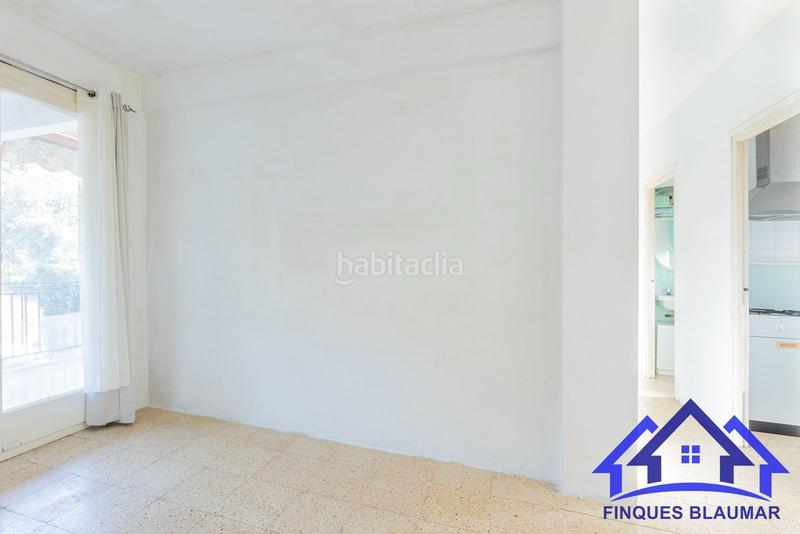 Foto c8737a3a-1626-4240-ab75-bdb3d1627b83. Piso  totalmente exterior a reformar en Urbanitzacions Arenys de Mar