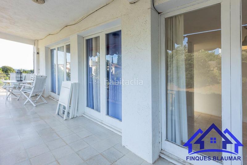 Foto d050e497-97e4-428d-a100-0578518eb164. Piso  totalmente exterior a reformar en Urbanitzacions Arenys de Mar