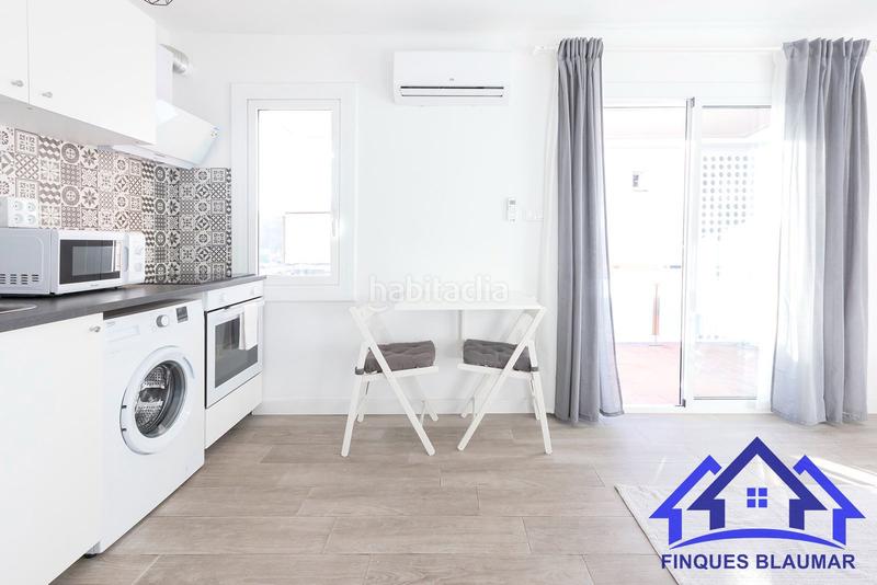 Foto 6ff9470f-1a44-4d36-b3fb-ac5a4fee4029. Apartament amb piscina a Zona alta Arenys de Mar