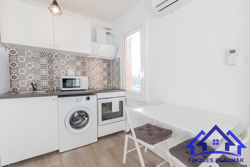 Foto 77bf894c-8a35-4c25-9a77-a7ece9cab2ad. Apartament amb piscina a Zona alta Arenys de Mar