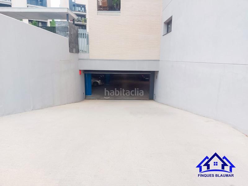 Foto 6927586a-9b51-47fb-a40d-aed536ead512. Parking coche parquing zona colegio sinera en Urbanitzacions Arenys de Mar