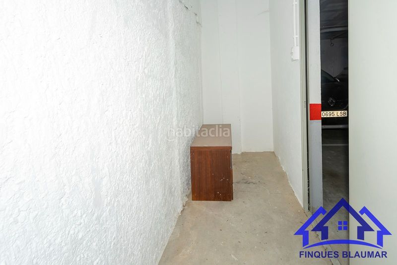 Foto 33c79697-23f7-4550-be69-5260440722ad. Aparcament cotxe a Centre Arenys de Mar