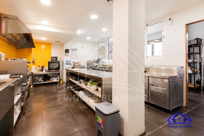 Foto 02f5daa3-6356-44d4-9cf9-b7980408e152. Local comercial a Arenys de Munt