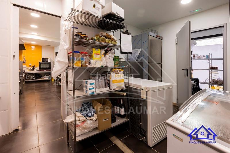 Foto e17c1a1d-c786-4fbf-bfa8-b49dec3b8765. Local comercial a Arenys de Munt