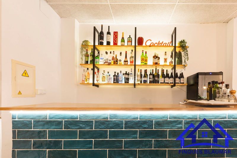 Foto 3b12b23c-656b-42fb-baaa-295b0d0a996c. Alquiler local comercial traspaso restaurante equipado y con vivienda en Arenys de Mar