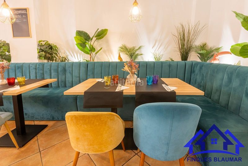 Foto 90773de5-24ab-461b-a322-80f4f7d36a68. Alquiler local comercial traspaso restaurante equipado y con vivienda en Arenys de Mar