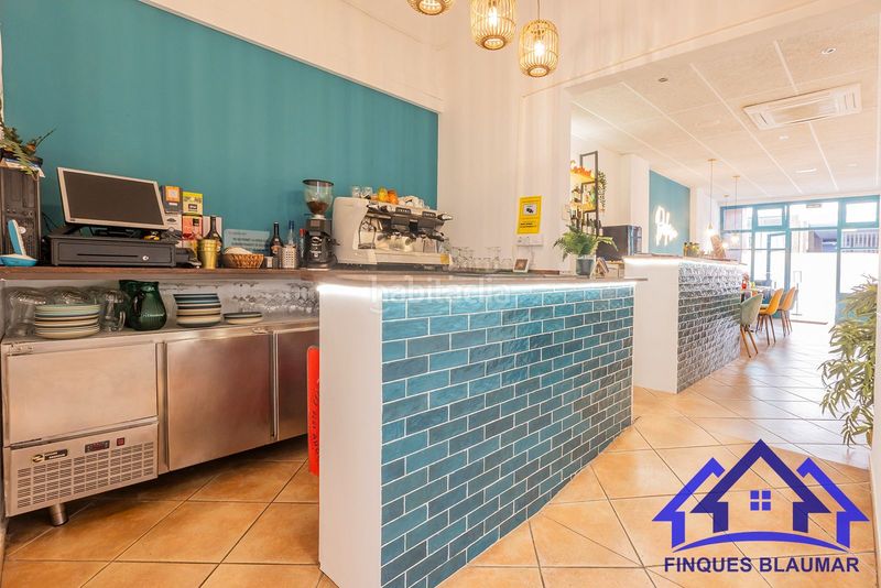 Foto 94c7e95b-93bf-4f6f-ae9e-16f24c180efc. Alquiler local comercial traspaso restaurante equipado y con vivienda en Arenys de Mar