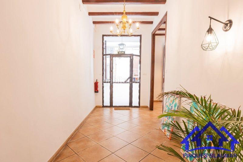 Foto beec7ea9-9bdb-4e51-af40-4ebe7ca12612. Alquiler local comercial traspaso restaurante equipado y con vivienda en Arenys de Mar