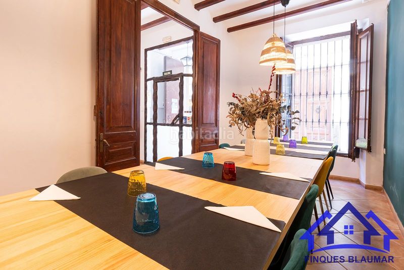 Foto db47d791-ddae-4412-b70c-ee5247d125ed. Alquiler local comercial traspaso restaurante equipado y con vivienda en Arenys de Mar