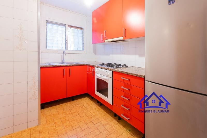 Foto 1f90d28d-00eb-42e8-b3bd-03bbe95d3fe6. Pis amb calefacció a Centre Arenys de Mar