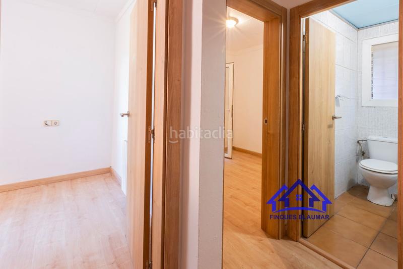 Foto 55047548-828c-4acb-b49e-56f186fba3d3. Pis amb calefacció a Centre Arenys de Mar