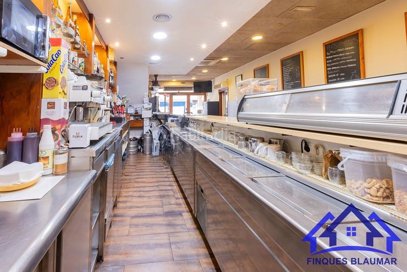 Foto 22adbbdd-19e9-4fef-8ea1-69fad92b0591. Local comercial a Centre Arenys de Mar
