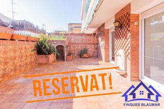 Etagenwohnung in Canet de Mar. Exclusiva impresionante piso con terraza y apartamento independi