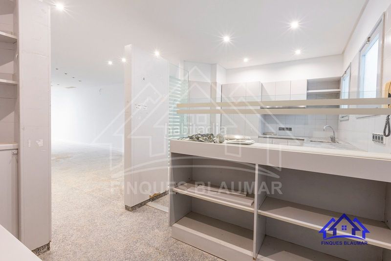 Foto 048b24d1-24fc-4d47-8c62-1bd46dc6b0ff. Local comercial a Arenys de Munt