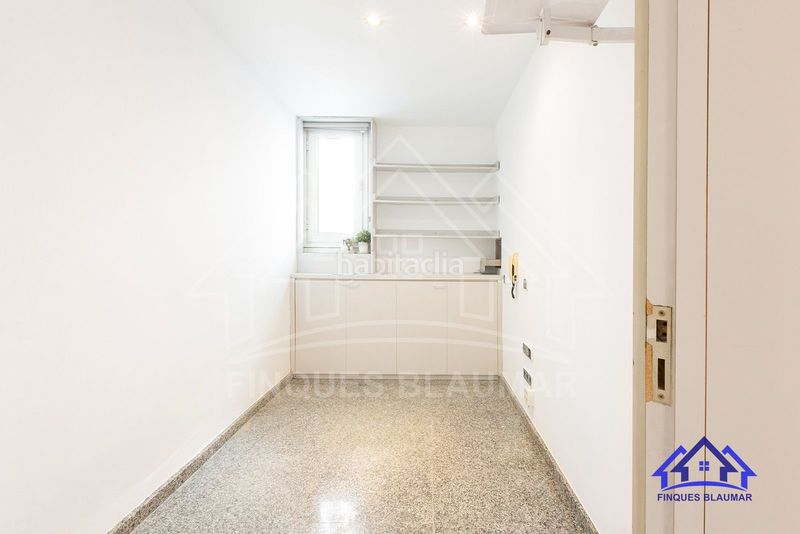 Foto 36c68514-fe5a-4ffb-9bd1-d10e2e196c41. Local comercial a Arenys de Munt