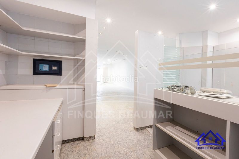 Foto 8d70685e-30eb-4797-be5f-2bfc92ccba80. Local comercial a Arenys de Munt