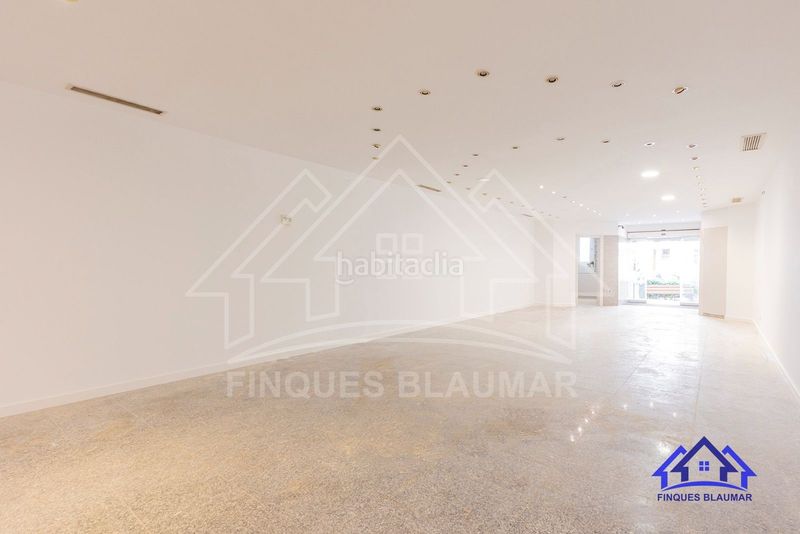 Foto c7780868-85d6-4c84-a6c4-4f57601cd408. Local comercial a Arenys de Munt