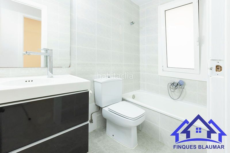 Foto 1767271b-3388-4826-a0e3-8f8b2d5fc631. Pis amb calefacció piscina a Centre Arenys de Mar