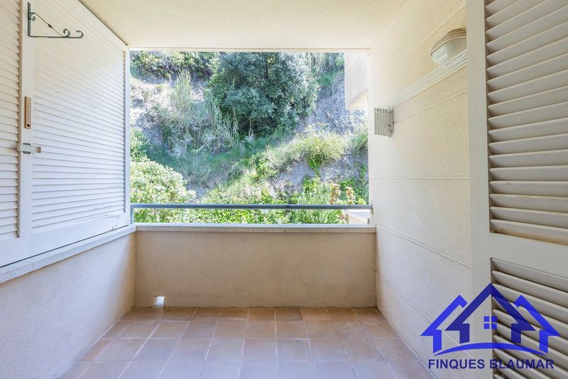 Foto 2f6091fb-0c46-4704-82e9-bc5a9ba03e92. Pis amb calefacció piscina a Centre Arenys de Mar