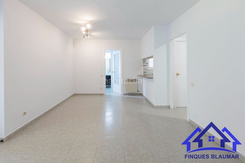 Foto 6cecd229-4aad-40b7-9eeb-1bd03a991ab8. Pis amb calefacció piscina a Centre Arenys de Mar