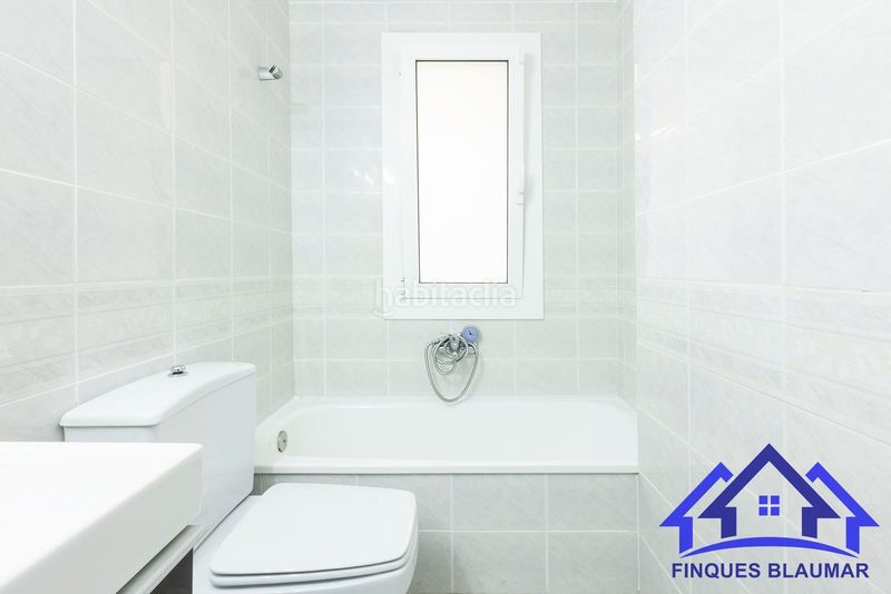 Foto 9ae7e9cf-7997-4b07-ae2d-21113a9ef1d0. Pis amb calefacció piscina a Centre Arenys de Mar