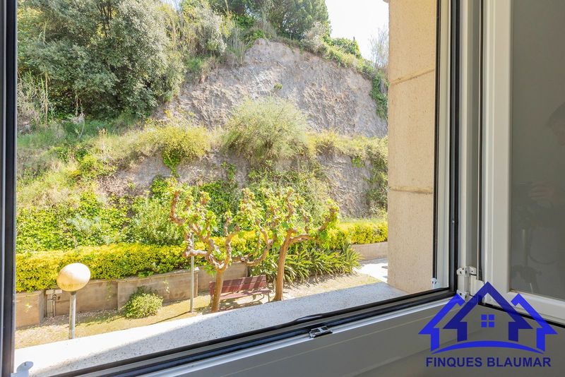 Foto a2b7f9ce-42dd-4533-a7d2-84b148114f4f. Pis amb calefacció piscina a Centre Arenys de Mar